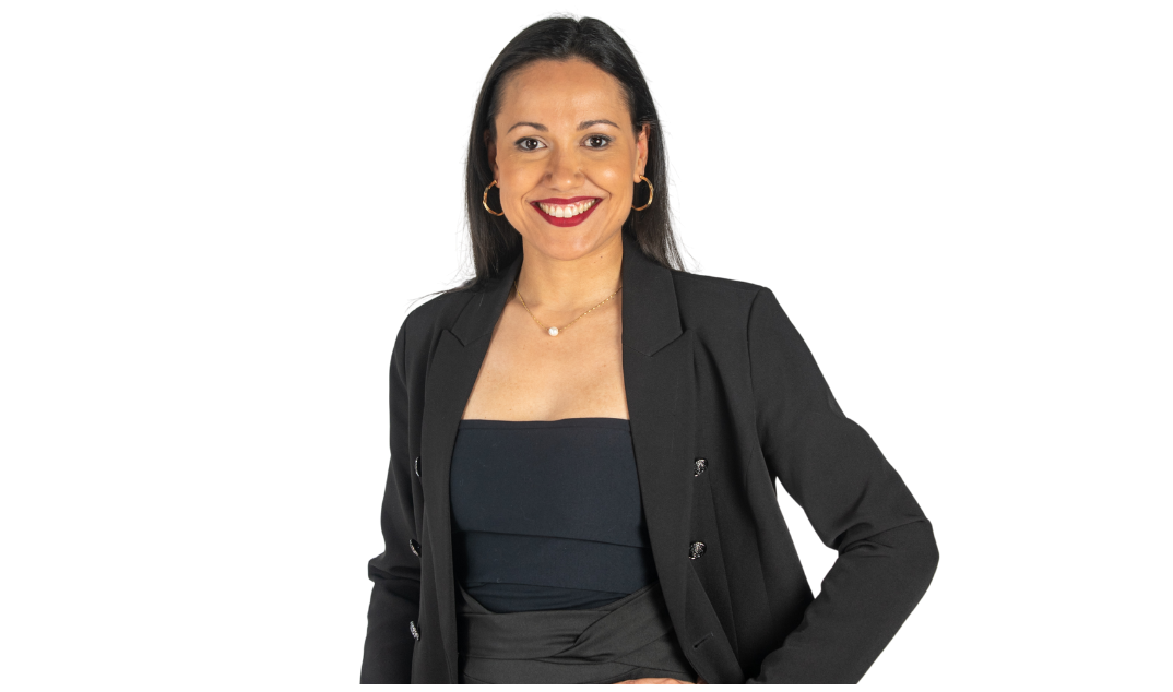 Melody Claire, consteladora sistêmica e hipnoterapeuta